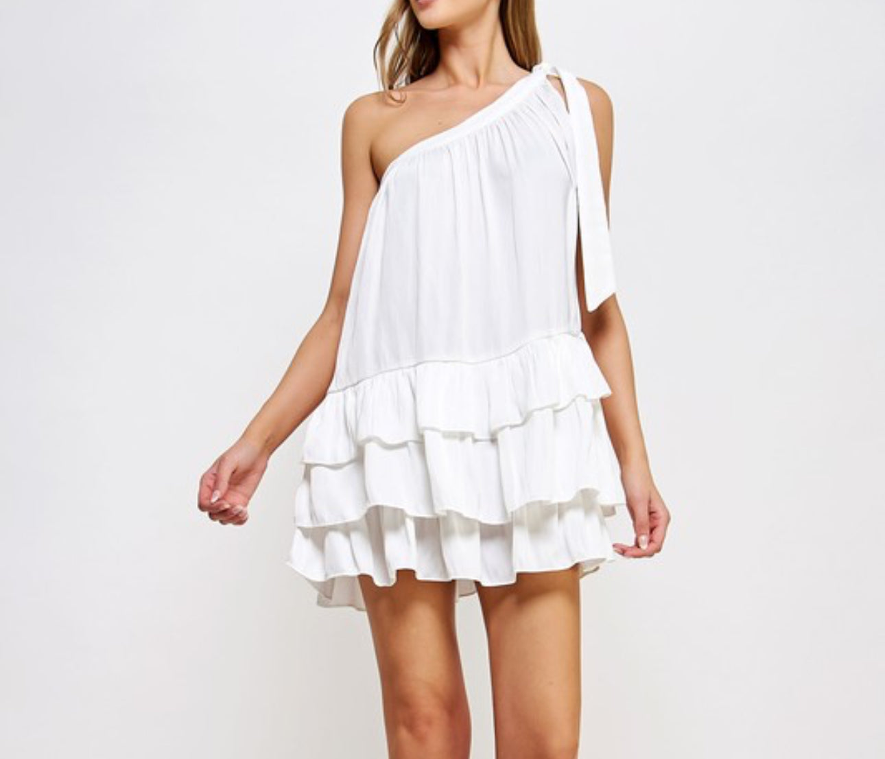 One - shoulder ruffle dress