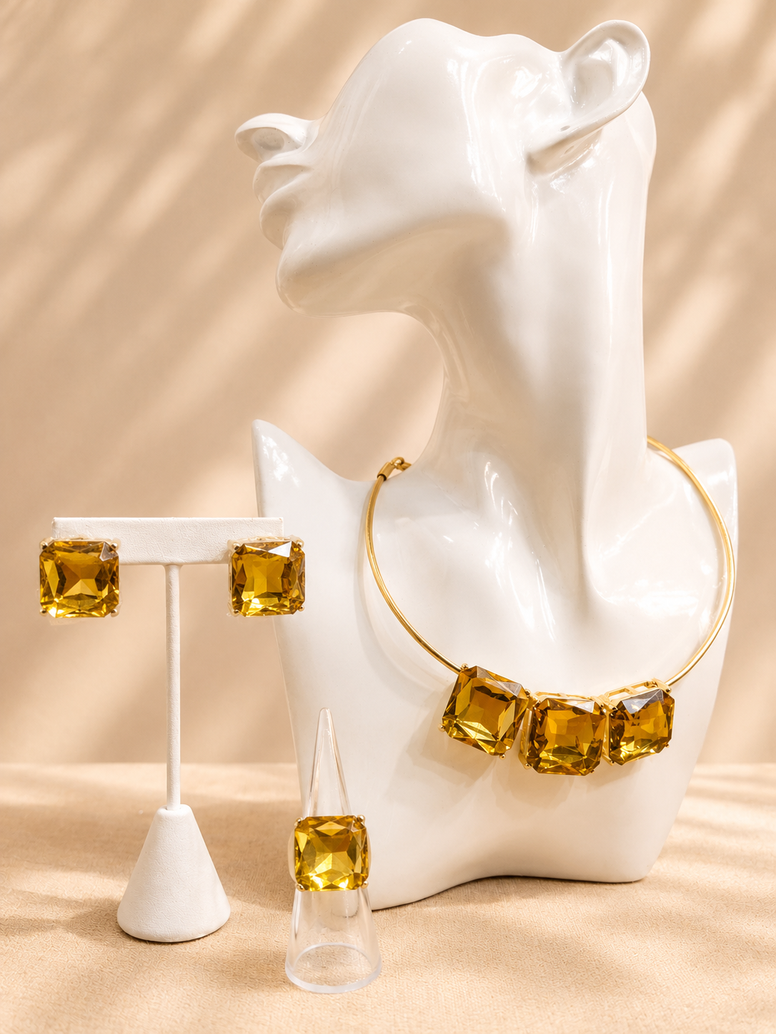 Amber set