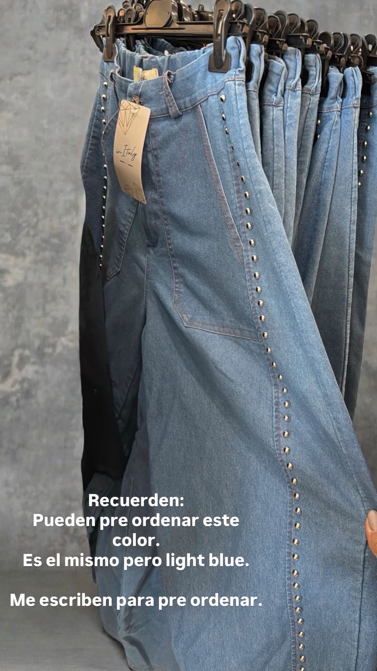 *Pre Order* Semana 18-23 mayo Studs barrel jeans