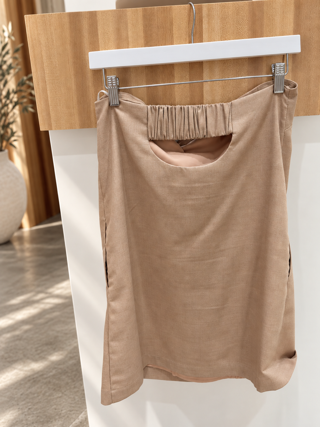 Strapless dress