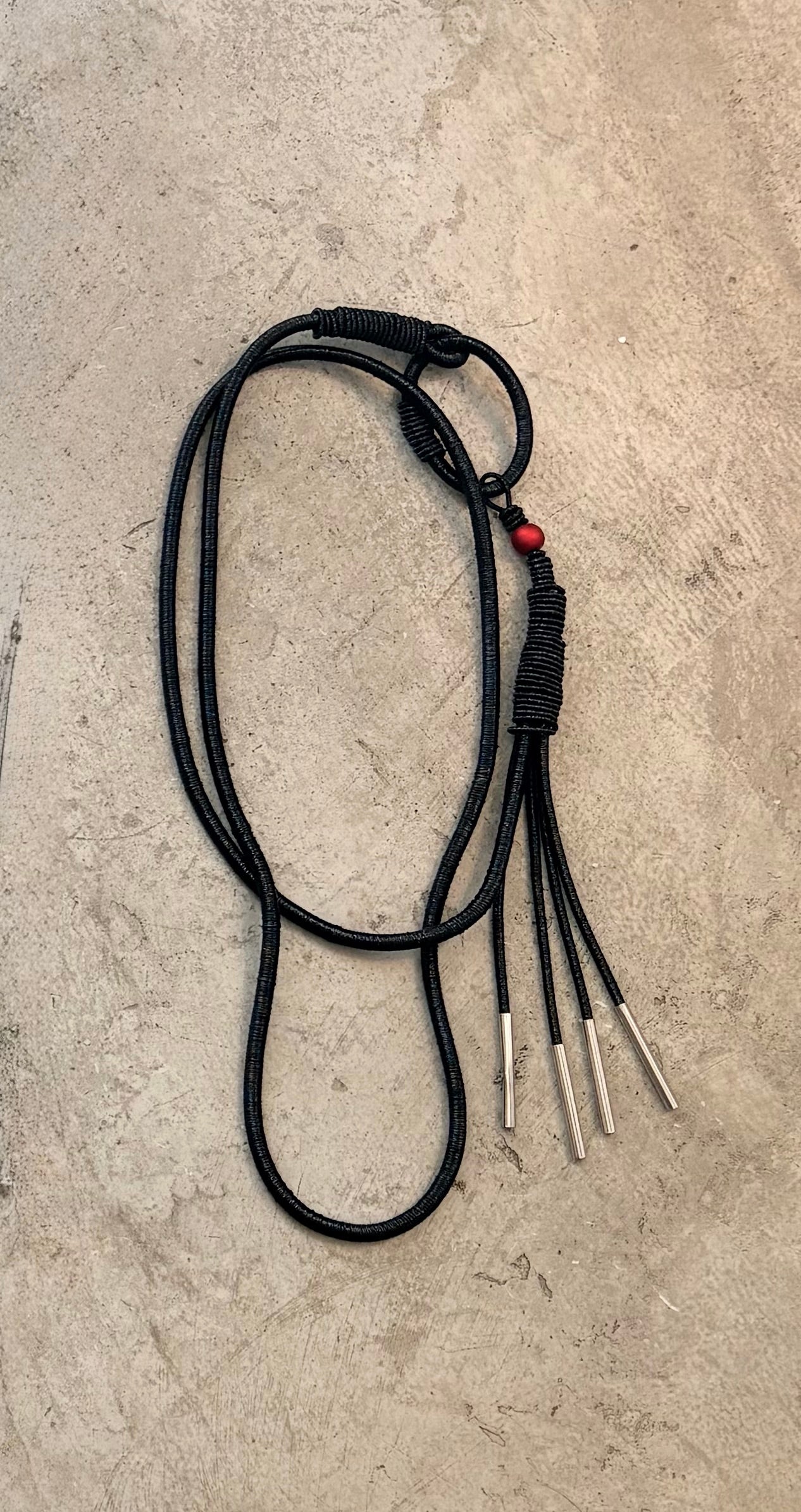 Black rope necklace