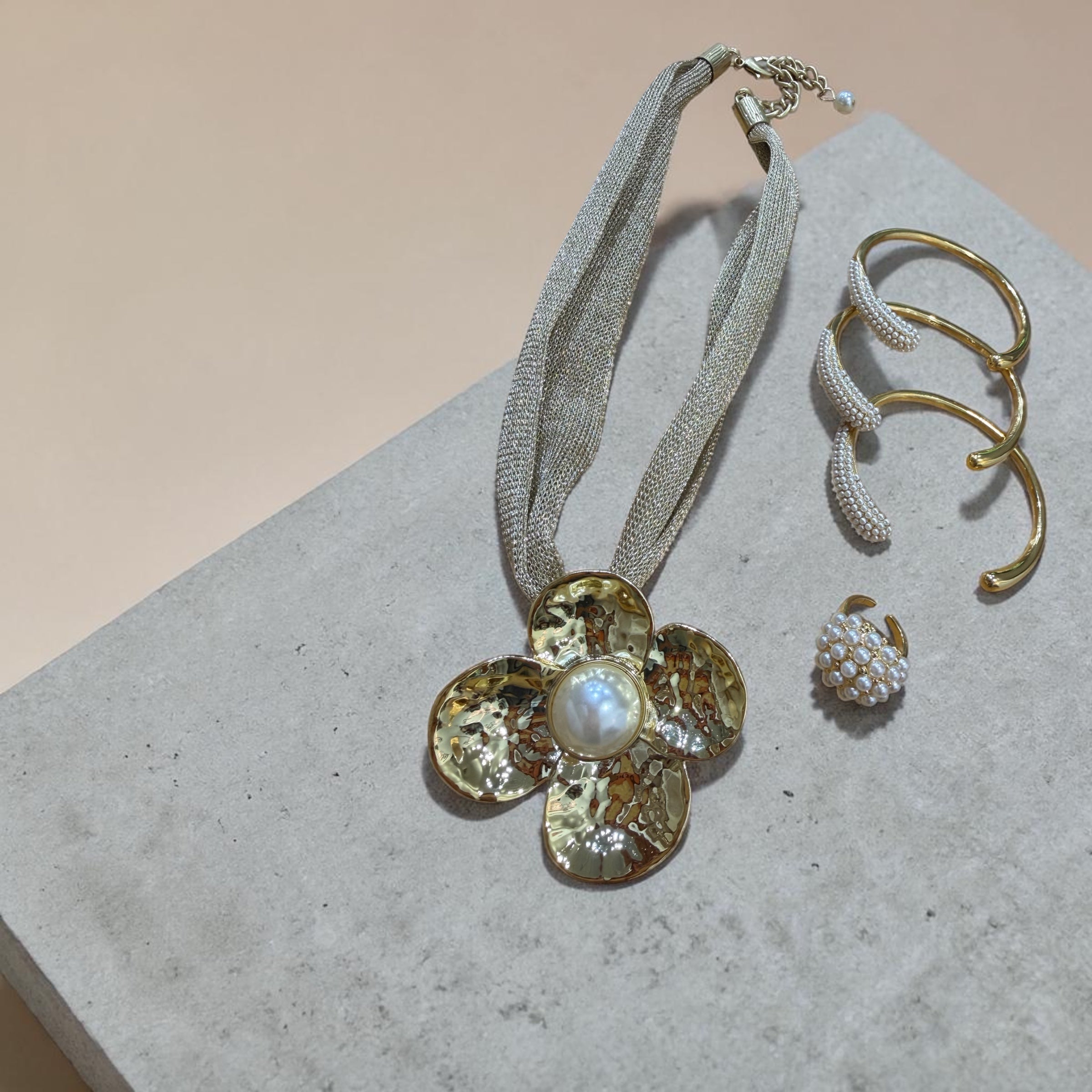 Gold flower necklace