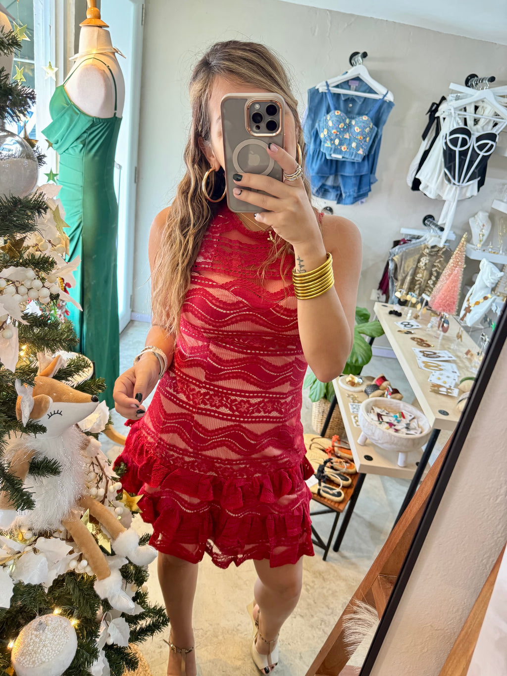 Ruffle lace dress