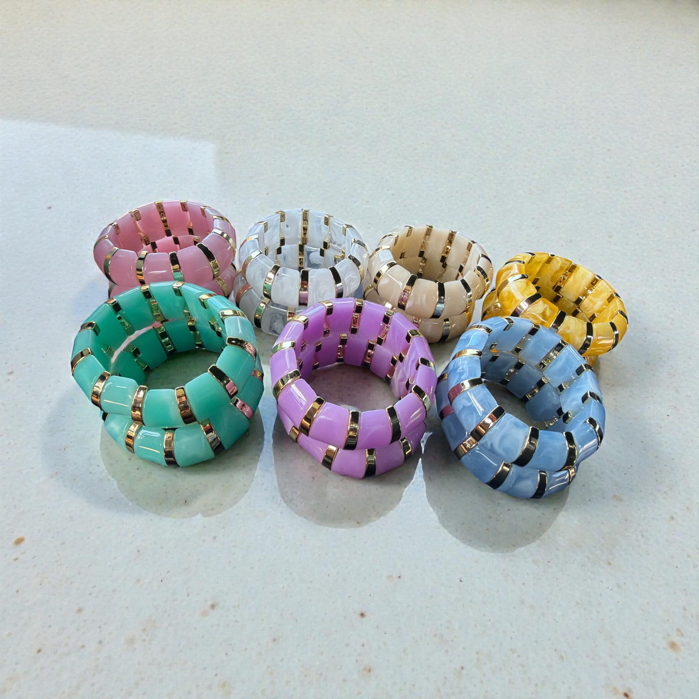 Set bangles