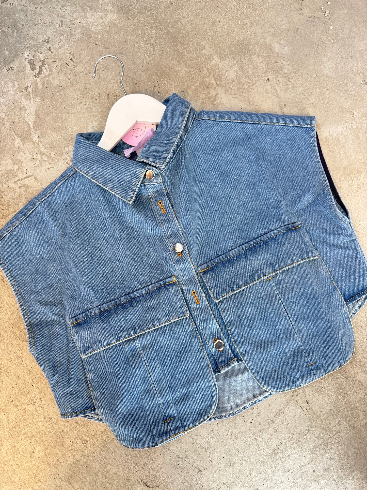Cropped denim top