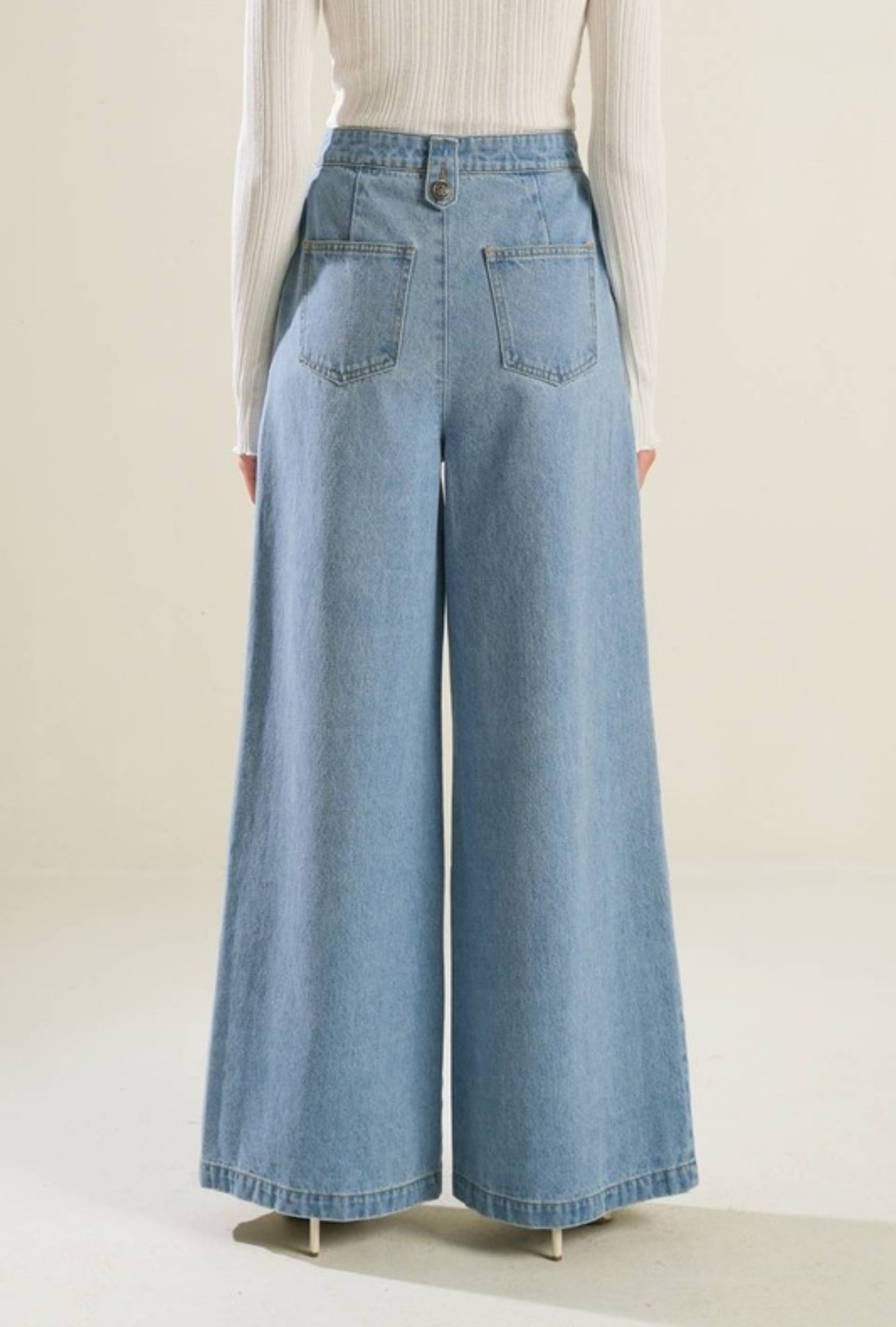 Wide Leg Jean