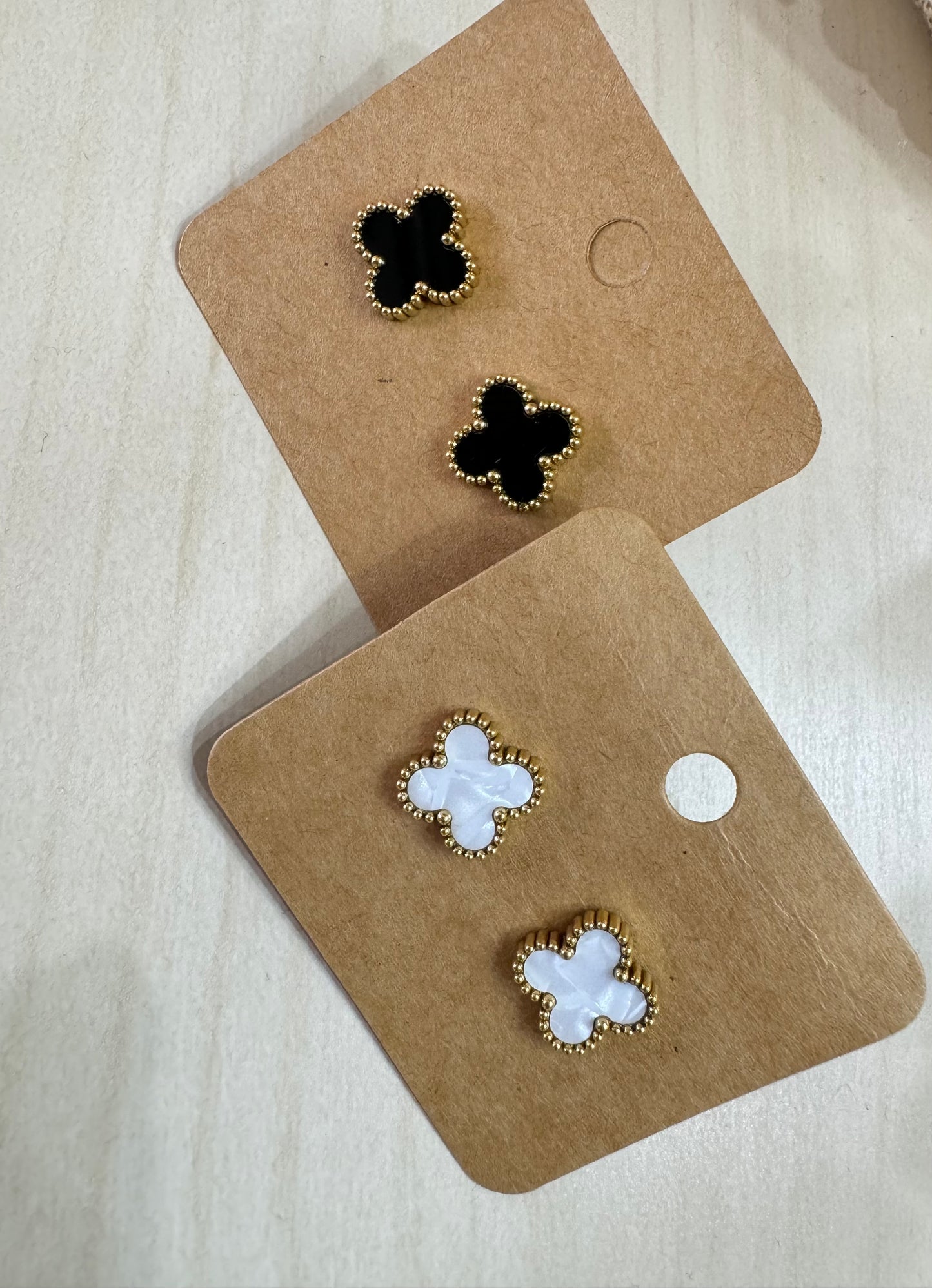 clover earrings