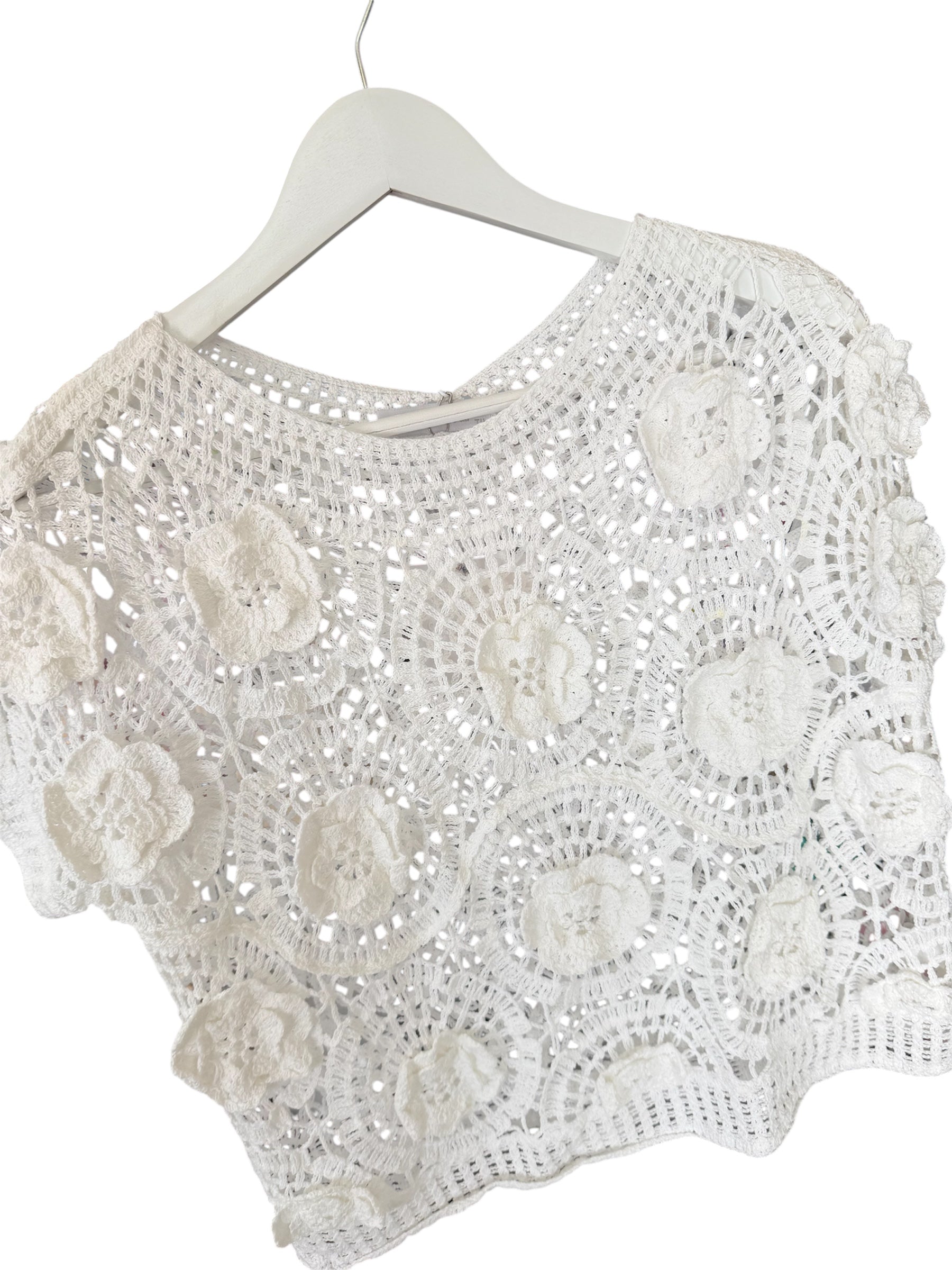 Flower crochet top