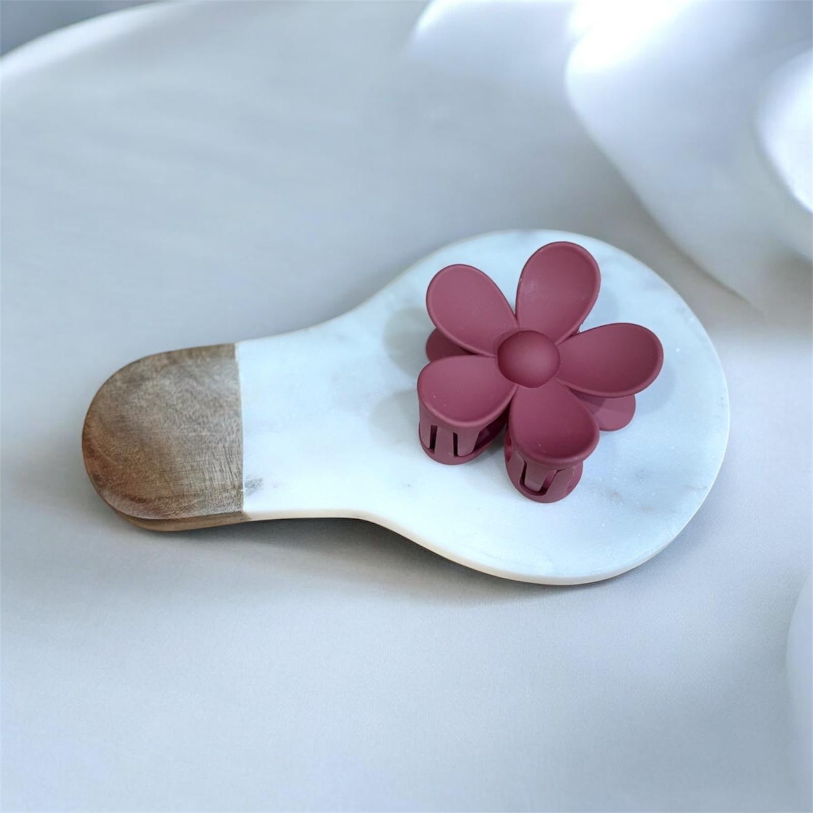 Flower hair clips